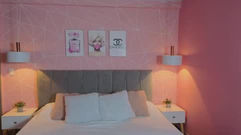 Zara Sweet  online show from May 12, 2026, 1:52 pm