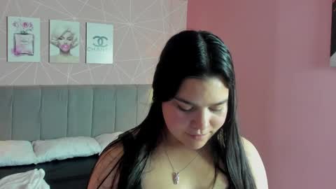 Zara Sweet  online show from May 29, 2026, 3:43 pm
