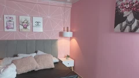 Zara Sweet  online show from June 10, 2026, 1:54 pm
