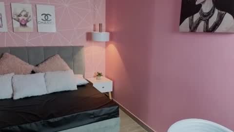 Zara Sweet  online show from June 16, 2026, 3:36 pm