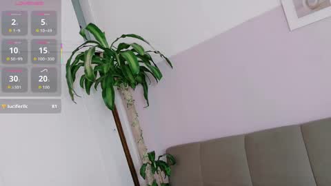 Snapshot of zara_fire chatting on May 1, 2026, 9:41 pm zara_fire online show from May 1, 2026, 9:41 pm