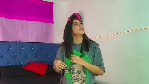 zara_kova online show from May 3, 2026, 3:45 am