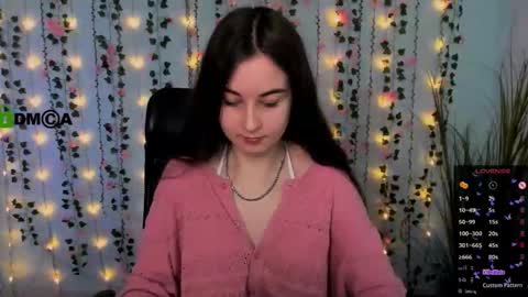 ur kitten 3 online show from October 15, 2025, 7:25 pm