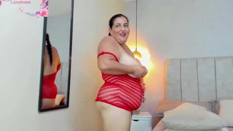 Snapshot of zara_milf_ chatting on February 20, 2026, 2:28 pm zara online show from February 20, 2026, 2:28 pm