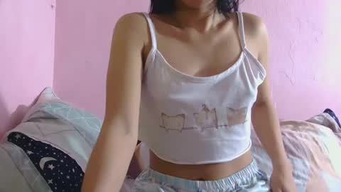 Snapshot of zara_play chatting on February 18, 2025, 12:48 am Zara3 online show from February 18, 2025, 12:48 am