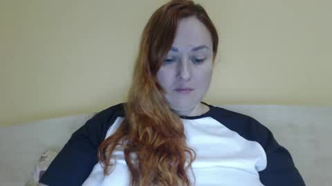 Snapshot of zara_red chatting on April 19, 2026, 10:36 am Kate. if im not here im here foxy red333 online show from April 19, 2026, 10:36 am