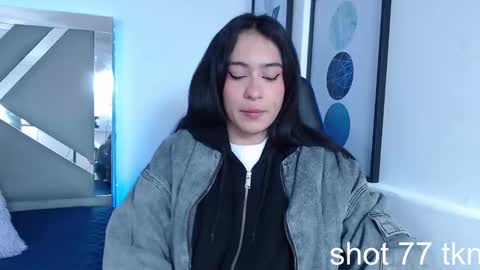 Snapshot of zaradames_ chatting on January 6, 2025, 4:04 am zaradames_ online show from January 6, 2025, 4:04 am