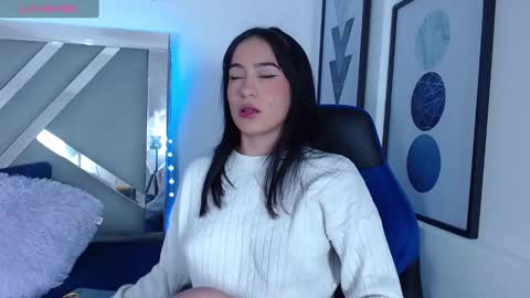 Snapshot of zaradames_ chatting on February 18, 2025, 5:53 am zaradames_ online show from February 18, 2025, 5:53 am