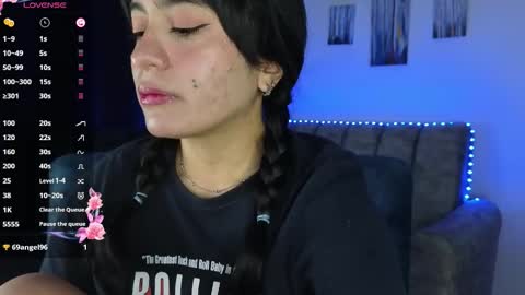 Snapshot of zaradames_ chatting on October 23, 2025, 4:45 am zaradames_ online show from October 23, 2025, 4:45 am