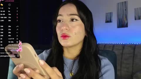 Snapshot of zaradames_ chatting on November 18, 2025, 3:01 am zaradames_ online show from November 18, 2025, 3:01 am