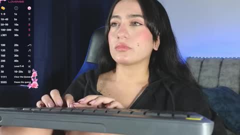 Snapshot of zaradames_ chatting on February 14, 2026, 4:42 am zaradames_ online show from February 14, 2026, 4:42 am