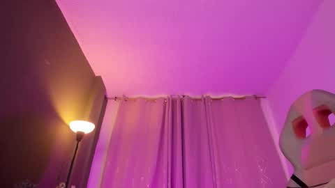 Snapshot of zaradulce chatting on February 4, 2026, 12:11 pm Zara . online show from February 4, 2026, 12:11 pm