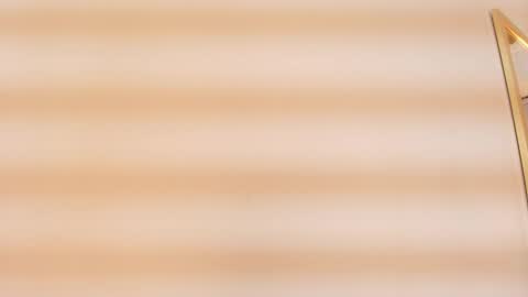 Snapshot of zarah_andrews chatting on October 8, 2025, 11:52 am Zarah Andrews online show from October 8, 2025, 11:52 am