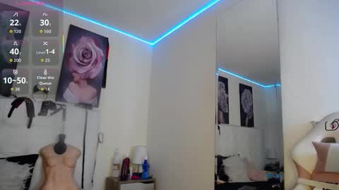 Zarah online show from March 14, 2026, 2:44 pm