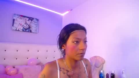 Snapshot of zarahbennet chatting on May 15, 2026, 6:04 pm Zarah online show from May 15, 2026, 6:04 pm