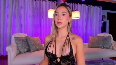 Snapshot of zarajener chatting on May 9, 2026, 11:54 pm online show from May 9, 2026, 11:54 pm