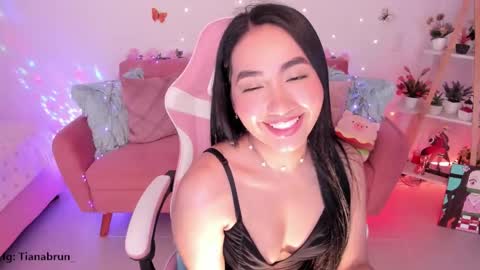 Zara online show from September 23, 2025, 12:19 pm