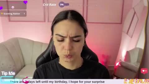 Isabella online show from July 24, 2026, 1:09 pm