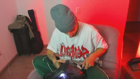 Snapshot of zarcoox chatting on April 10, 2026, 3:56 am Zarcoo online show from April 10, 2026, 3:56 am