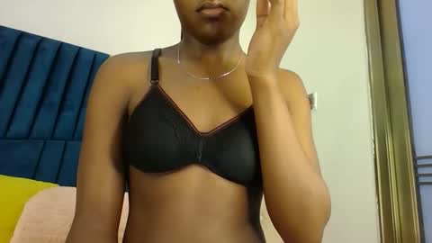 Snapshot of zariah011 chatting on March 20, 2026, 7:30 pm zariah online show from March 20, 2026, 7:30 pm