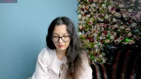 Zarifa online show from September 24, 2025, 1:25 pm