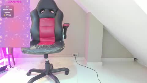 Zary online show from November 13, 2025, 12:15 pm