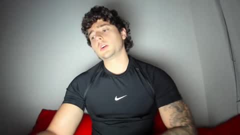 Snapshot of zaylanez chatting on February 2, 2025, 2:17 am Zay lanez online show from February 2, 2025, 2:17 am