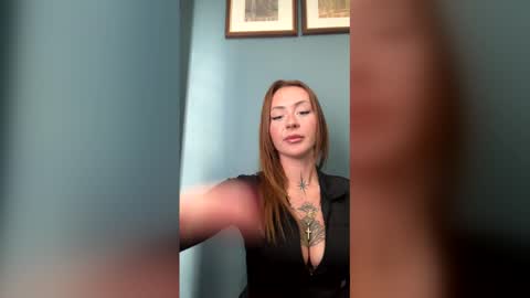 zaylarussell online show from March 18, 2026, 9:56 am