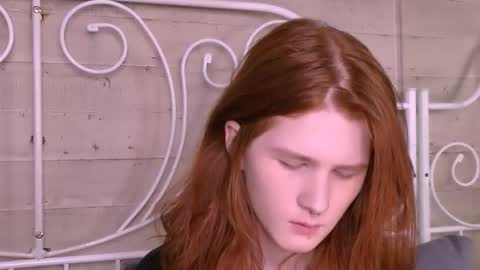 Snapshot of zaynginger chatting on October 5, 2025, 11:30 am ZAYN online show from October 5, 2025, 11:30 am