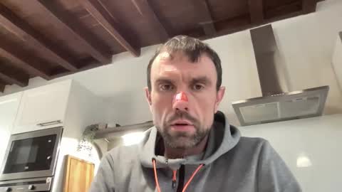 zaza2021 online show from November 9, 2025, 11:19 am