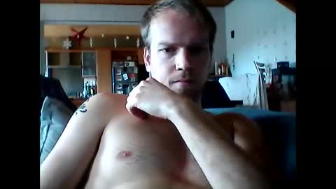 Snapshot of zblondyfrenchy chatting on December 14, 2024, 1:27 pm zblondyfrenchy online show from December 14, 2024, 1:27 pm