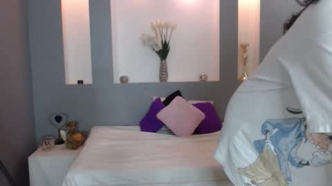 Snapshot of zean_lee chatting on January 17, 2026, 11:04 am Karolyne online show from January 17, 2026, 11:04 am