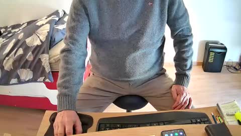 zebulon2023 online show from March 11, 2025, 9:13 am