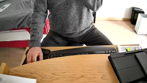 zebulon2023 online show from November 14, 2025, 12:04 pm