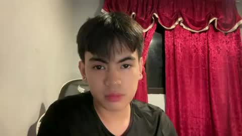 Snapshot of zei_land chatting on June 24, 2026, 3:33 pm Aero online show from June 24, 2026, 3:33 pm
