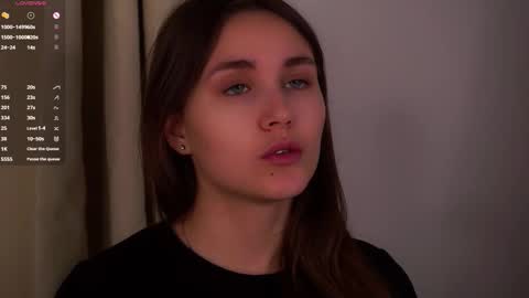 Emilia online show from December 1, 2025, 11:32 pm