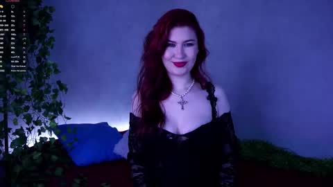 Snapshot of zeldaes chatting on May 10, 2026, 12:43 pm Emilia online show from May 10, 2026, 12:43 pm