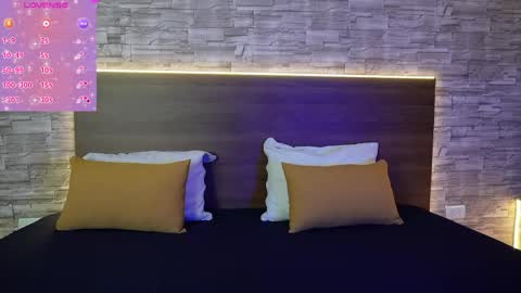 zenda_biancha online show from April 11, 2026, 10:41 am