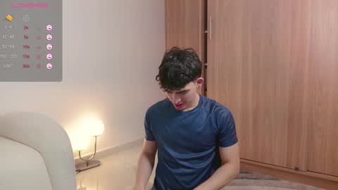 Zenn online show from March 7, 2025, 1:29 pm