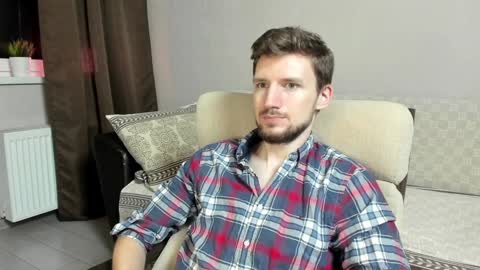 Snapshot of zepanl chatting on December 2, 2024, 2:09 am Andrew online show from December 2, 2024, 2:09 am