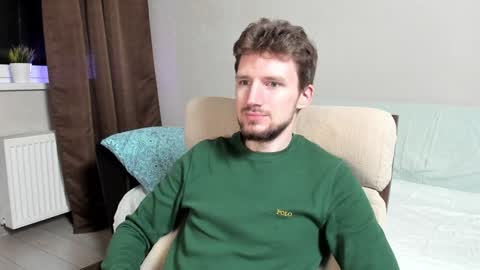 Snapshot of zepanl chatting on December 9, 2024, 9:48 pm Andrew online show from December 9, 2024, 9:48 pm