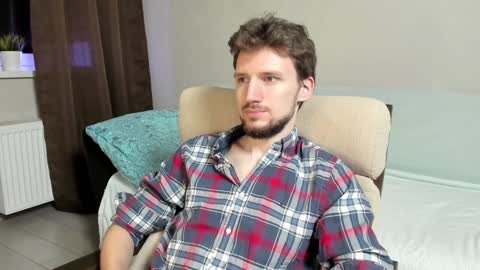 Snapshot of zepanl chatting on December 15, 2024, 5:45 am Andrew online show from December 15, 2024, 5:45 am