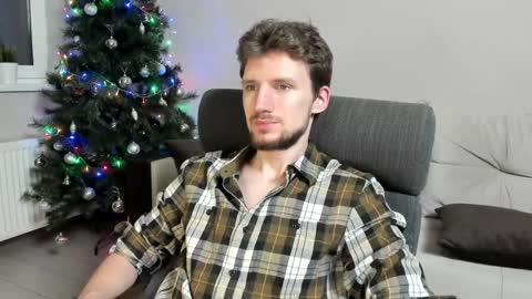 Snapshot of zepanl chatting on December 27, 2024, 8:39 pm Andrew online show from December 27, 2024, 8:39 pm