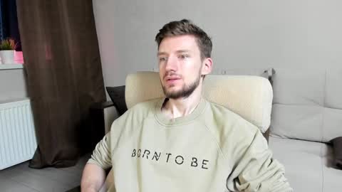 Snapshot of zepanl chatting on February 28, 2025, 5:04 am Andrew online show from February 28, 2025, 5:04 am