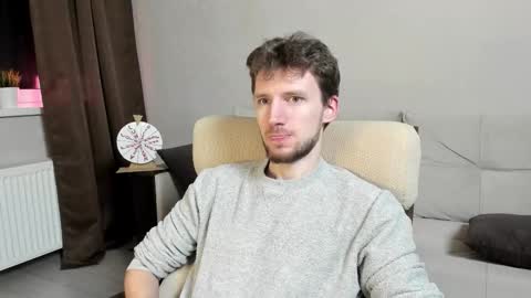 Snapshot of zepanl chatting on November 24, 2025, 6:40 pm Andrew online show from November 24, 2025, 6:40 pm