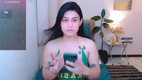 Snapshot of zephyraaaaa chatting on June 26, 2026, 6:45 pm zephyraaaaa online show from June 26, 2026, 6:45 pm