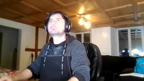 Snapshot of zerschmilfix chatting on February 16, 2025, 6:21 pm zerschmilfix online show from February 16, 2025, 6:21 pm