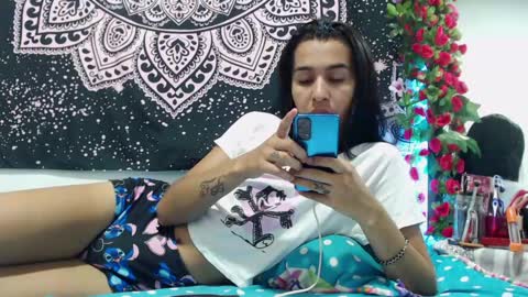zeus693769 online show from June 16, 2026, 7:11 am