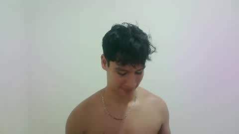 Snapshot of zeus_183 chatting on September 16, 2025, 1:28 am zeus_183 online show from September 16, 2025, 1:28 am