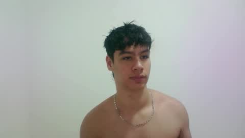 Snapshot of zeus_183 chatting on October 28, 2025, 1:20 am zeus_183 online show from October 28, 2025, 1:20 am